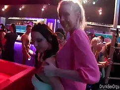 Pornó videó fiatal p ...