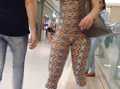 Pornó videó egy ázsi ...