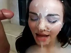 Pornó videók rajtaka ...