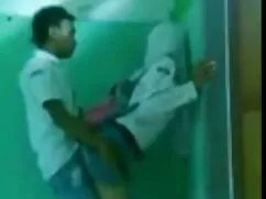 Pornó videó fiatal k ...