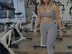 Pornó videó egy lány ...